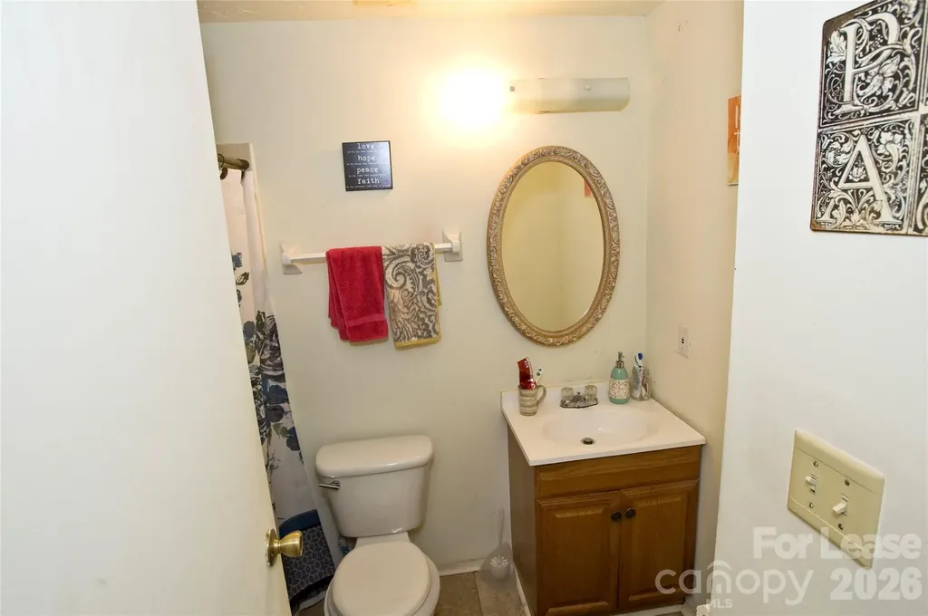 1635 Van Dyke Drive Charlotte NC 28213