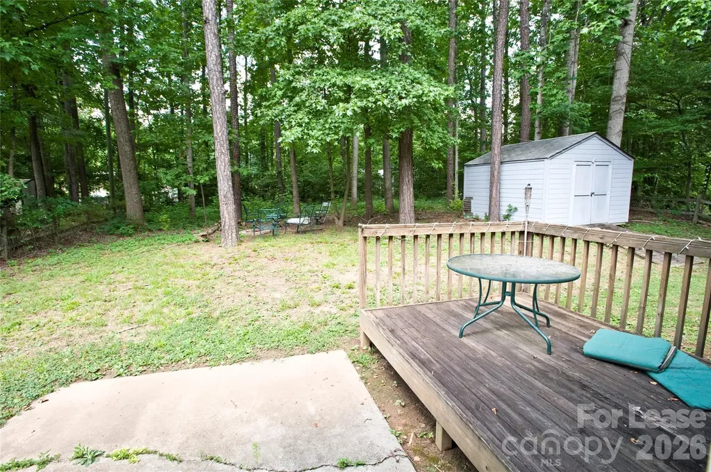 1635 Van Dyke Drive Charlotte NC 28213