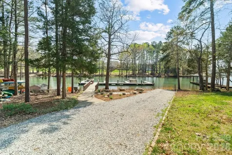 107 Clover Bank Road Mooresville NC 28115