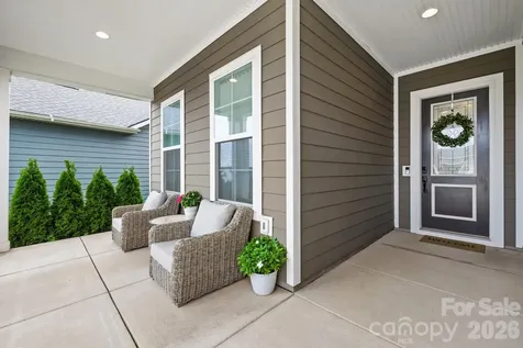 454 Bowline Drive Denver NC 28037