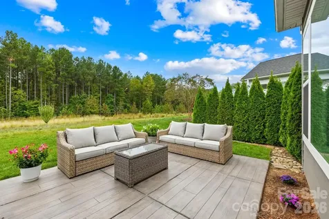 454 Bowline Drive Denver NC 28037