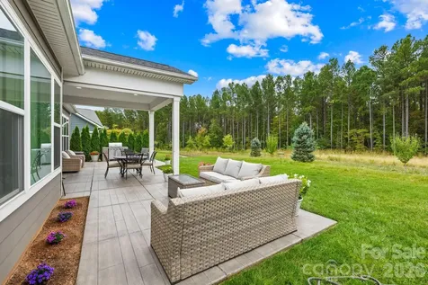 454 Bowline Drive Denver NC 28037