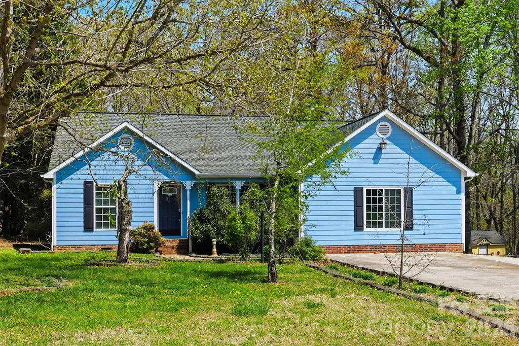 106 Chinaberry Court Gastonia NC 28052