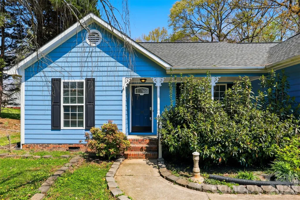 106 Chinaberry Court Gastonia NC 28052