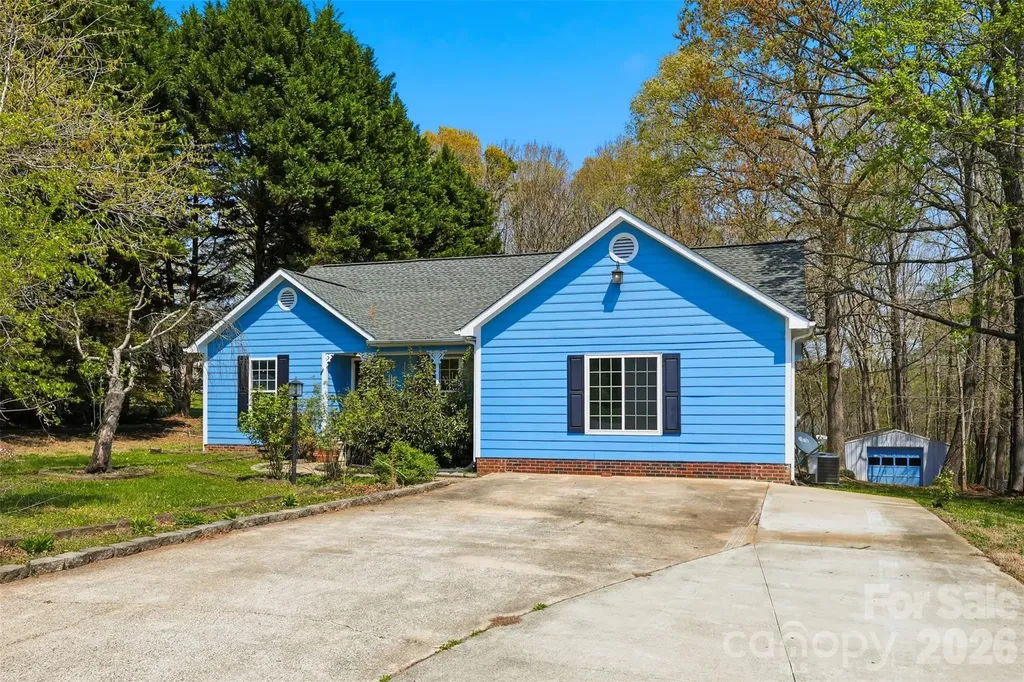 106 Chinaberry Court Gastonia NC 28052