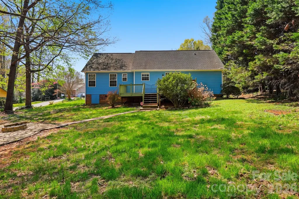106 Chinaberry Court Gastonia NC 28052