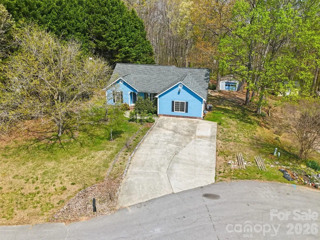 106 Chinaberry Court Gastonia NC 28052