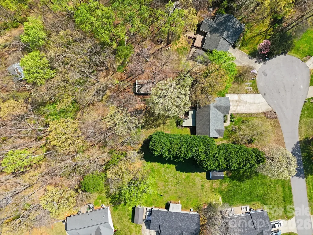 106 Chinaberry Court Gastonia NC 28052