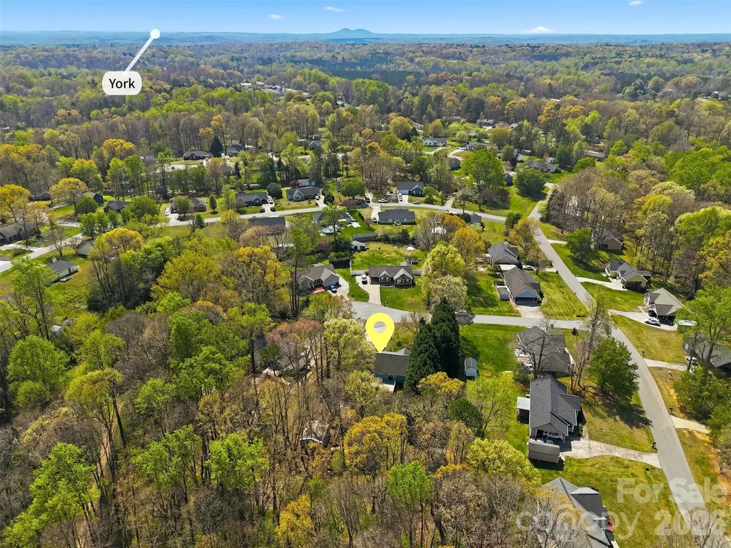 106 Chinaberry Court Gastonia NC 28052