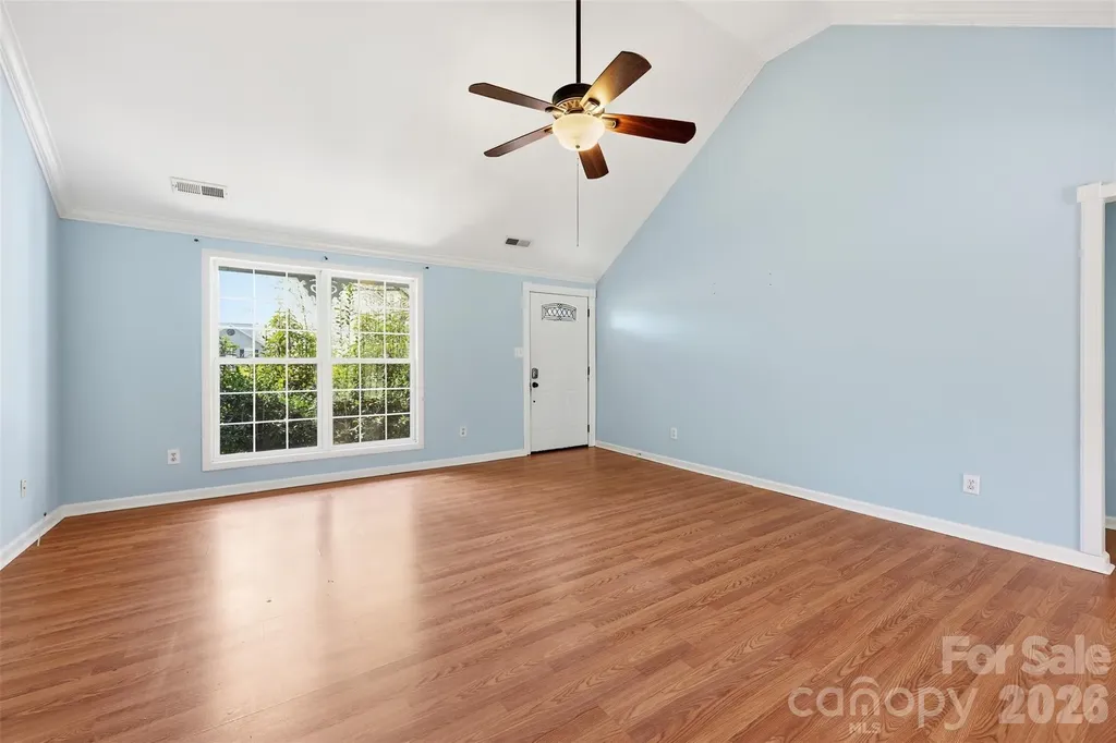 106 Chinaberry Court Gastonia NC 28052