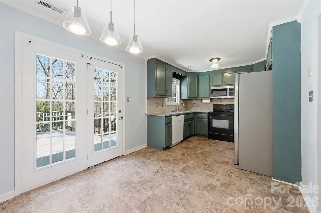 106 Chinaberry Court Gastonia NC 28052
