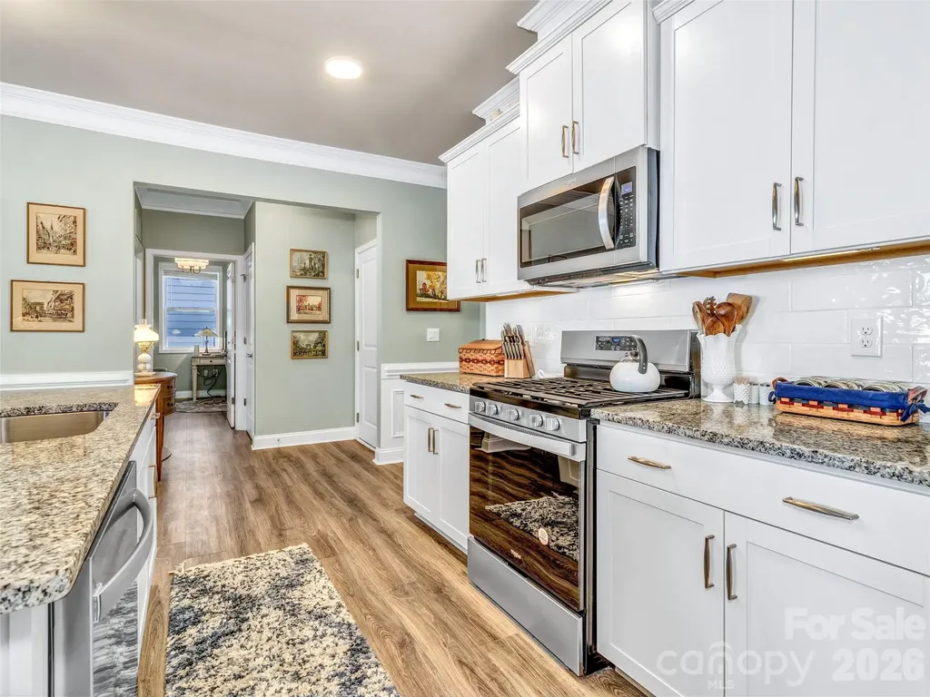 515 Fox Cove Road Hendersonville NC 28792