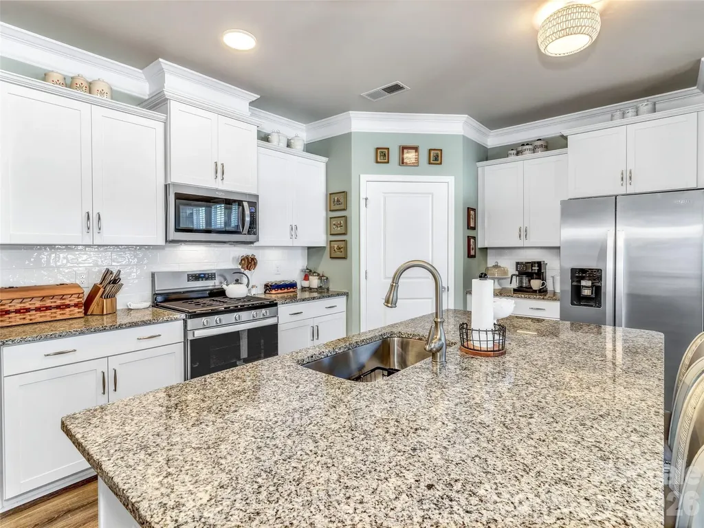 515 Fox Cove Road Hendersonville NC 28792