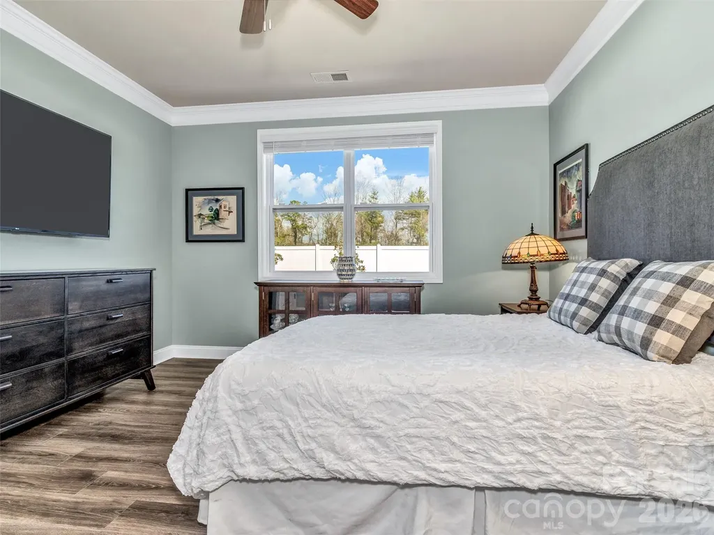 515 Fox Cove Road Hendersonville NC 28792