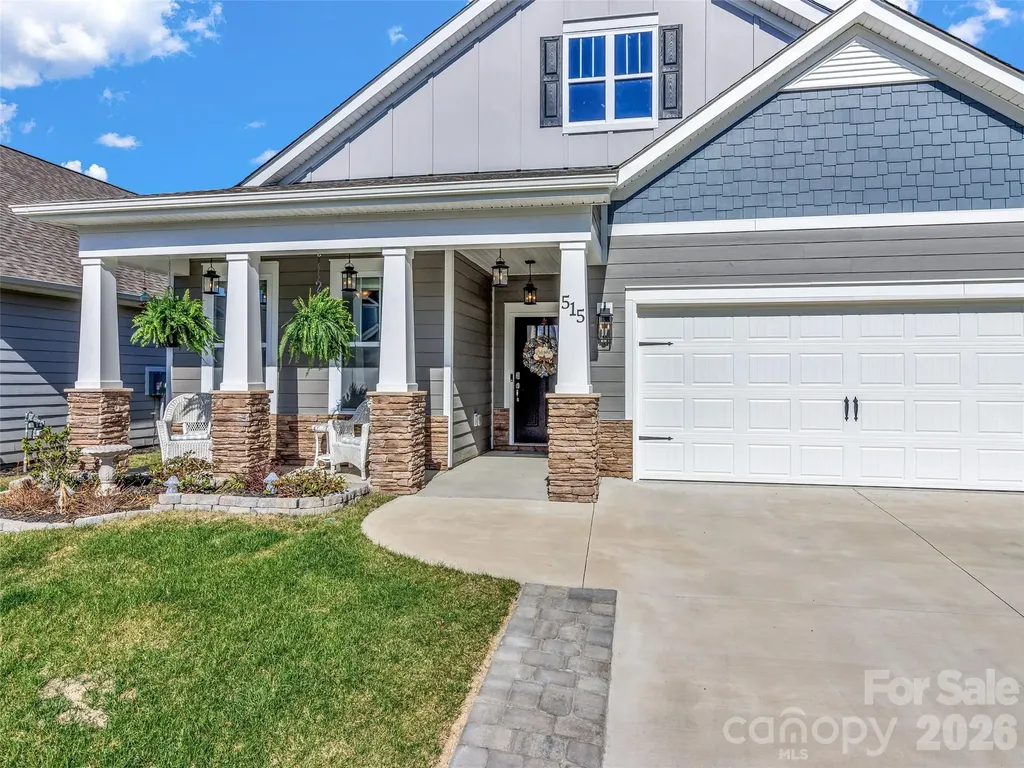 515 Fox Cove Road Hendersonville NC 28792