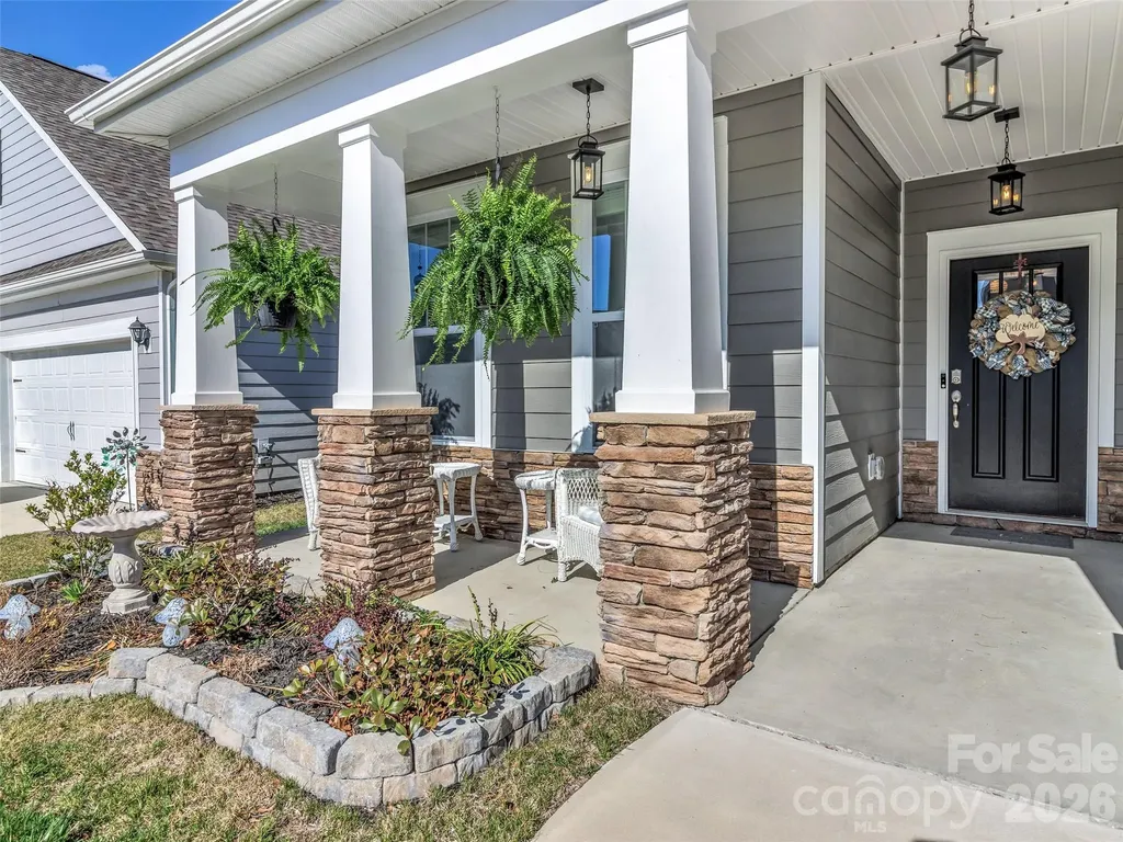 515 Fox Cove Road Hendersonville NC 28792