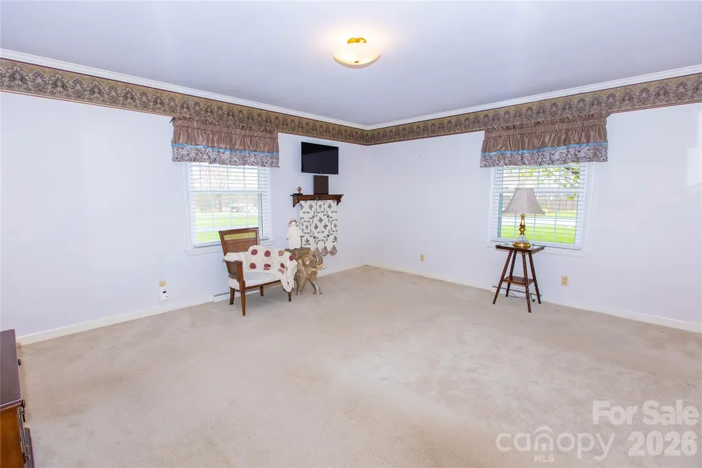 3486 E Main Street Claremont NC 28610