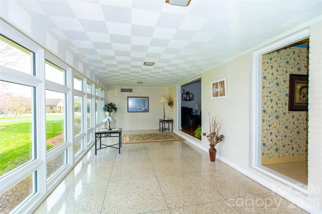 3486 E Main Street Claremont NC 28610