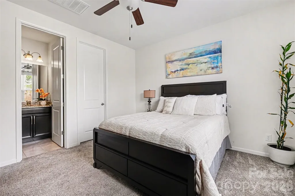 8651 Shadetree Street Huntersville NC 28078