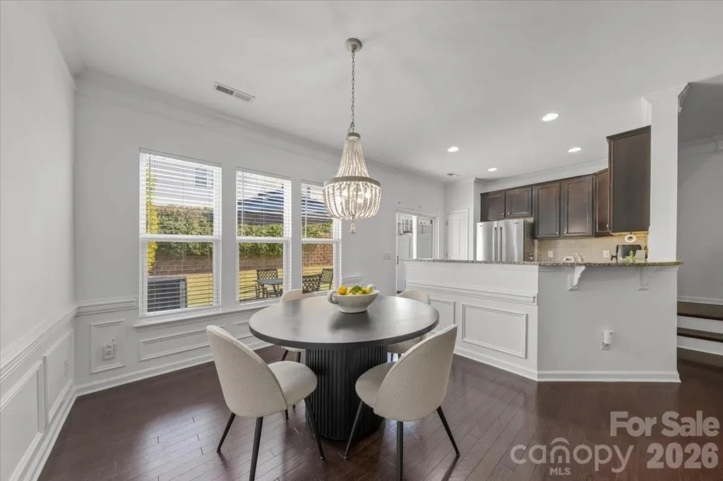 2419 Diplomat Lane Charlotte NC 28210