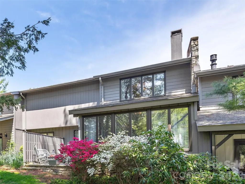 521 Crowfields Lane Asheville NC 28803