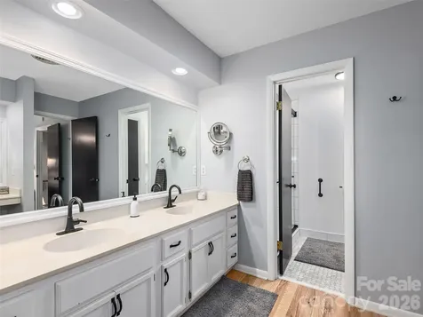 521 Crowfields Lane Asheville NC 28803