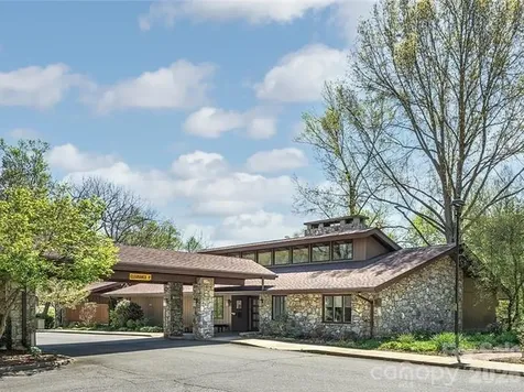 521 Crowfields Lane Asheville NC 28803
