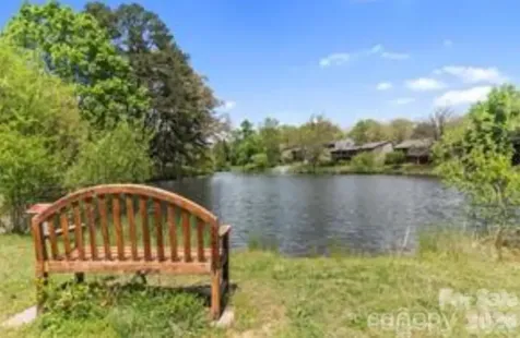 521 Crowfields Lane Asheville NC 28803
