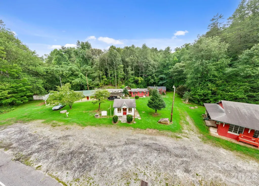 6080 Us 64/74a Highway Lake Lure NC 28746