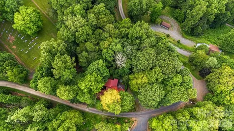180 Grace Way Green Mountain NC 28740
