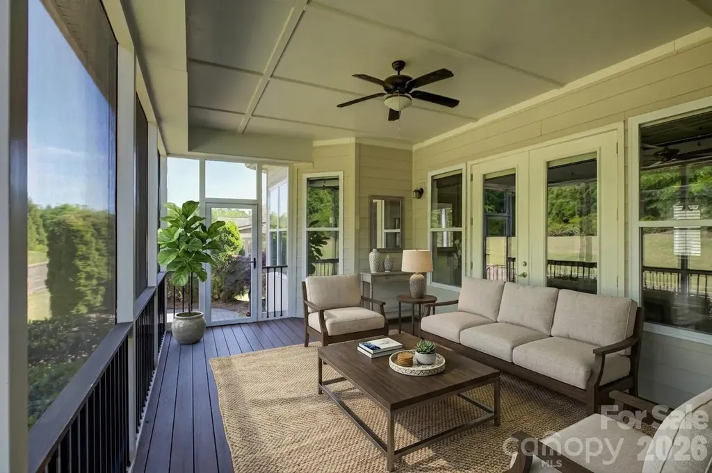 14924 High Bluff Court Charlotte NC 28278