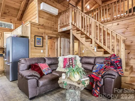 131 White Oak Way Hot Springs NC 28743