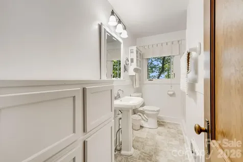 203 Laurel Lane Little Switzerland NC 28749