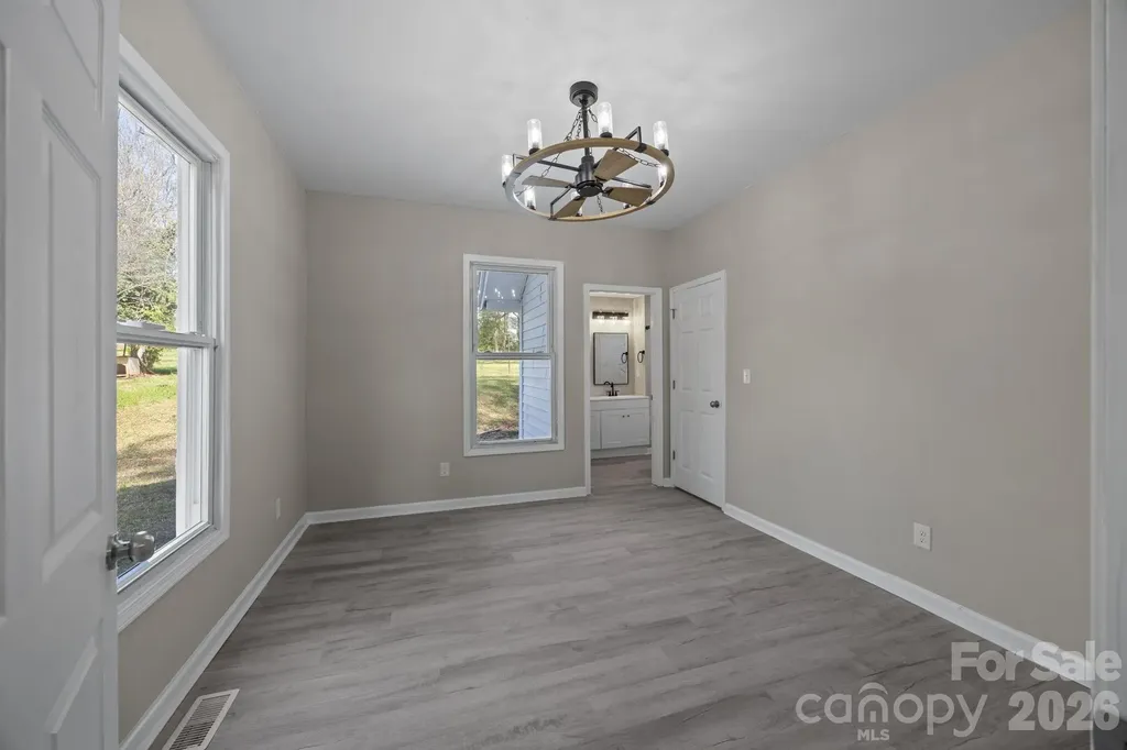 414 W Sharpe Street Statesville NC 28677