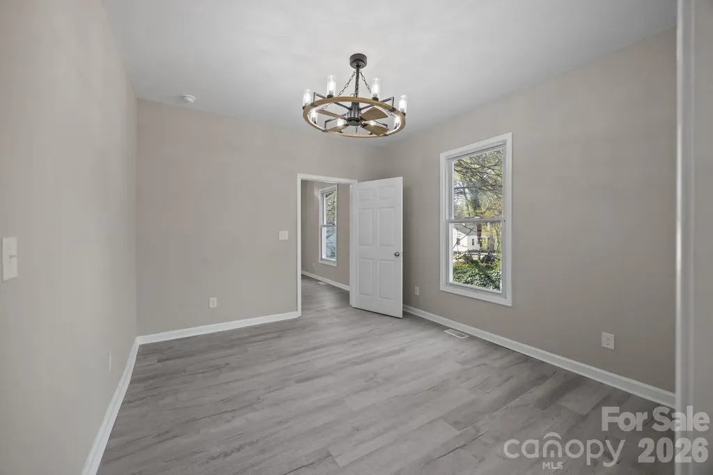 414 W Sharpe Street Statesville NC 28677