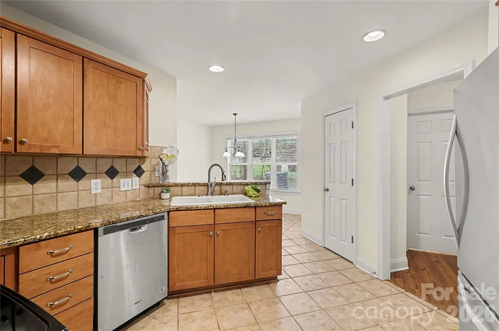 437 Hillcrest Drive Harrisburg NC 28075