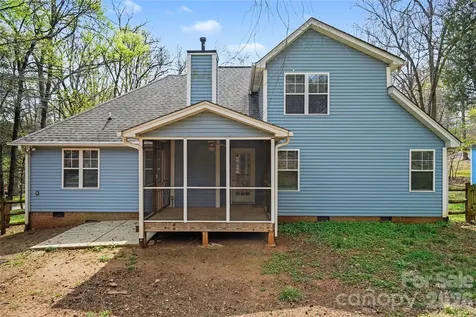437 Hillcrest Drive Harrisburg NC 28075