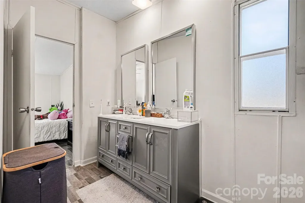 4106 Olga Court Dallas NC 28034
