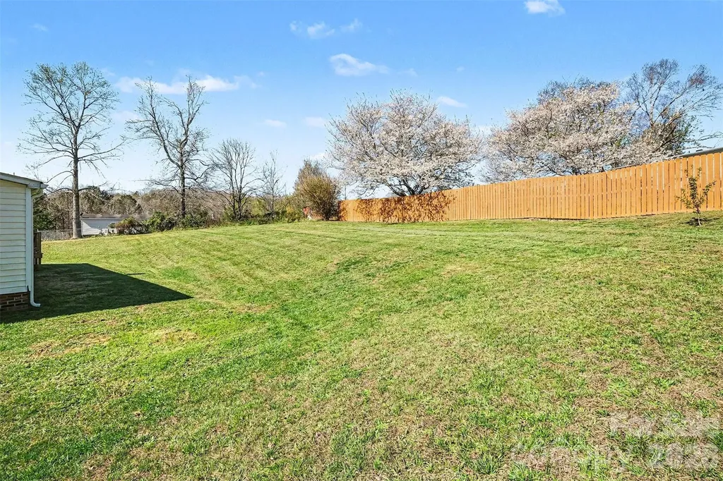 4106 Olga Court Dallas NC 28034