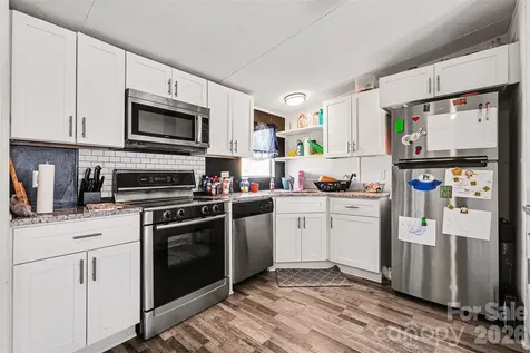 4106 Olga Court Dallas NC 28034