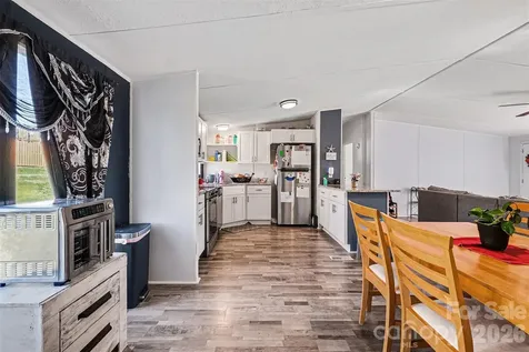 4106 Olga Court Dallas NC 28034