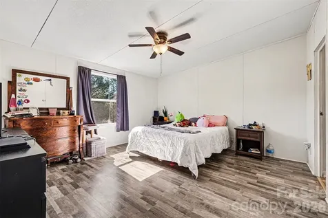 4106 Olga Court Dallas NC 28034
