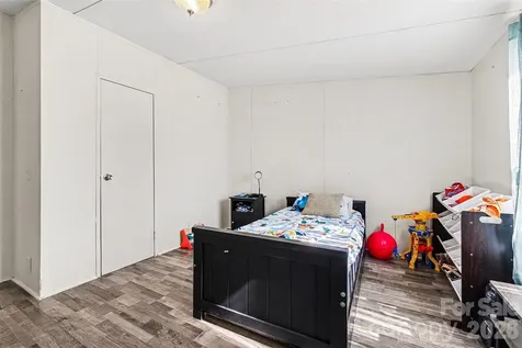 4106 Olga Court Dallas NC 28034