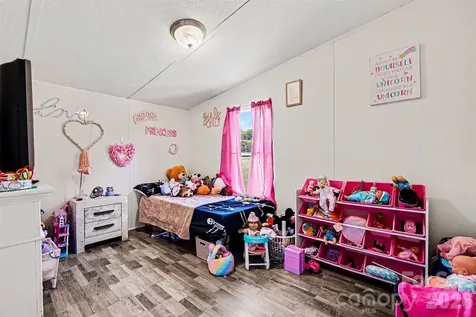 4106 Olga Court Dallas NC 28034