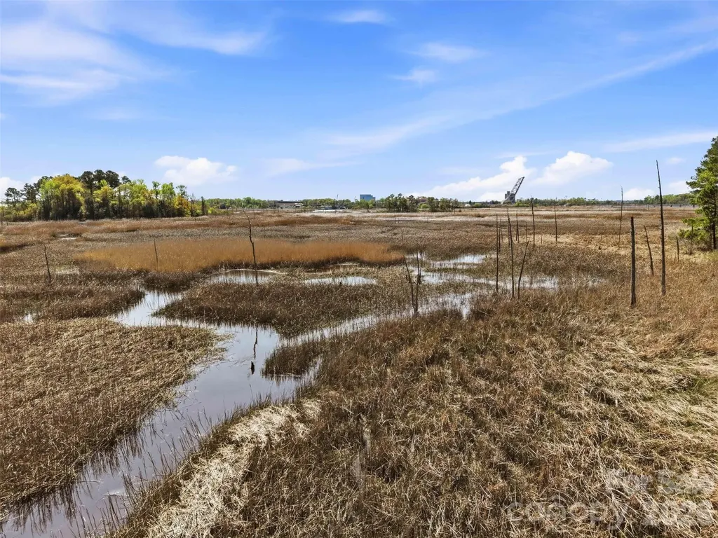 1624 Heron View Drive Wilmington NC 28401