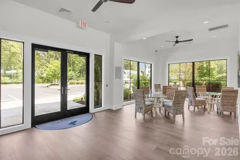 1624 Heron View Drive Wilmington NC 28401