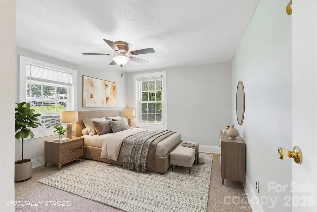 438 Loop Road Hendersonville NC 28792