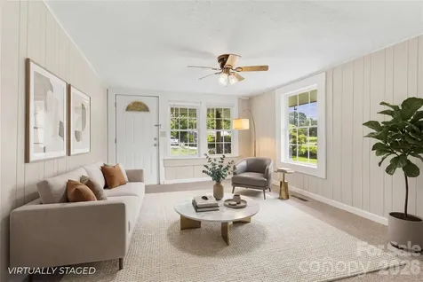 438 Loop Road Hendersonville NC 28792