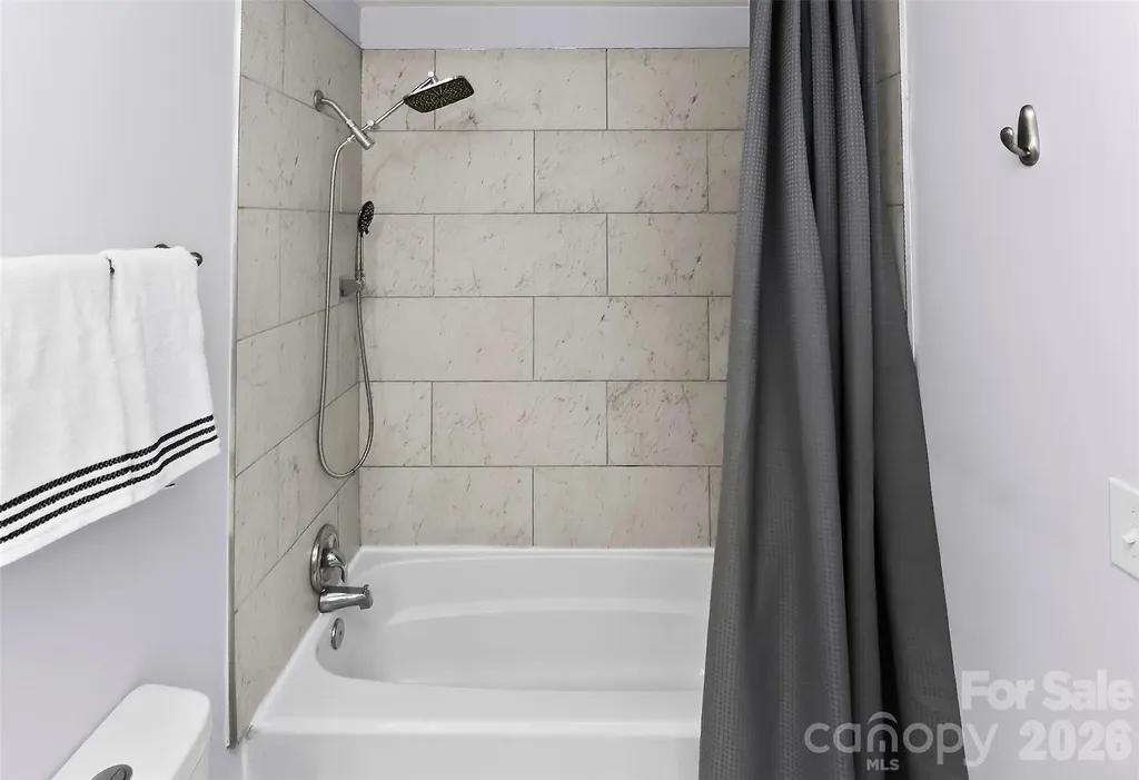 7124 Quail Meadow Lane Charlotte NC 28210