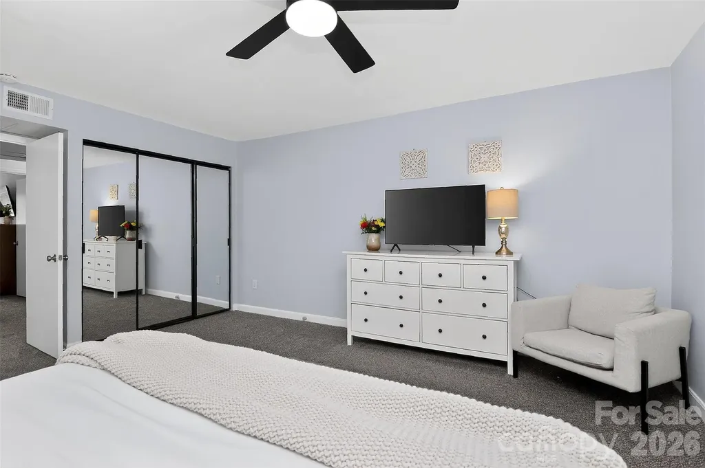 7124 Quail Meadow Lane Charlotte NC 28210